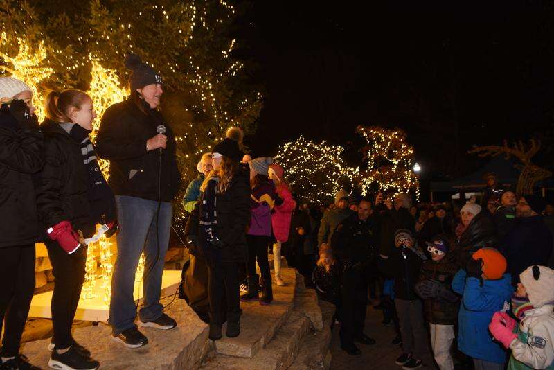 Northbrook shines bright under holiday lights