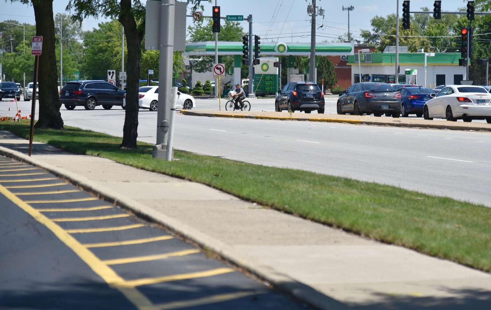Mount Prospect building path, adding lighting to improve safety on