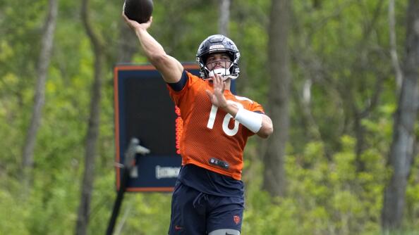 Chicago Bears quarterback Caleb Williams throws a pass during the NFL football team's rookie camp at Halas Hall in Lake Forest, Ill., Friday, May 10, 2024. (AP Photo/Nam Y. Huh)