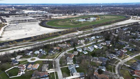 A Rolling Meadows-hired consultant is putting together planning and zoning documents for areas south and west of the shuttered Arlington Park racetrack in Arlington Heights.