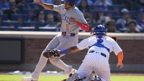 New York Mets catcher Omar Narváez tags out the Cubs' Christopher Morel during Thursday’s game.